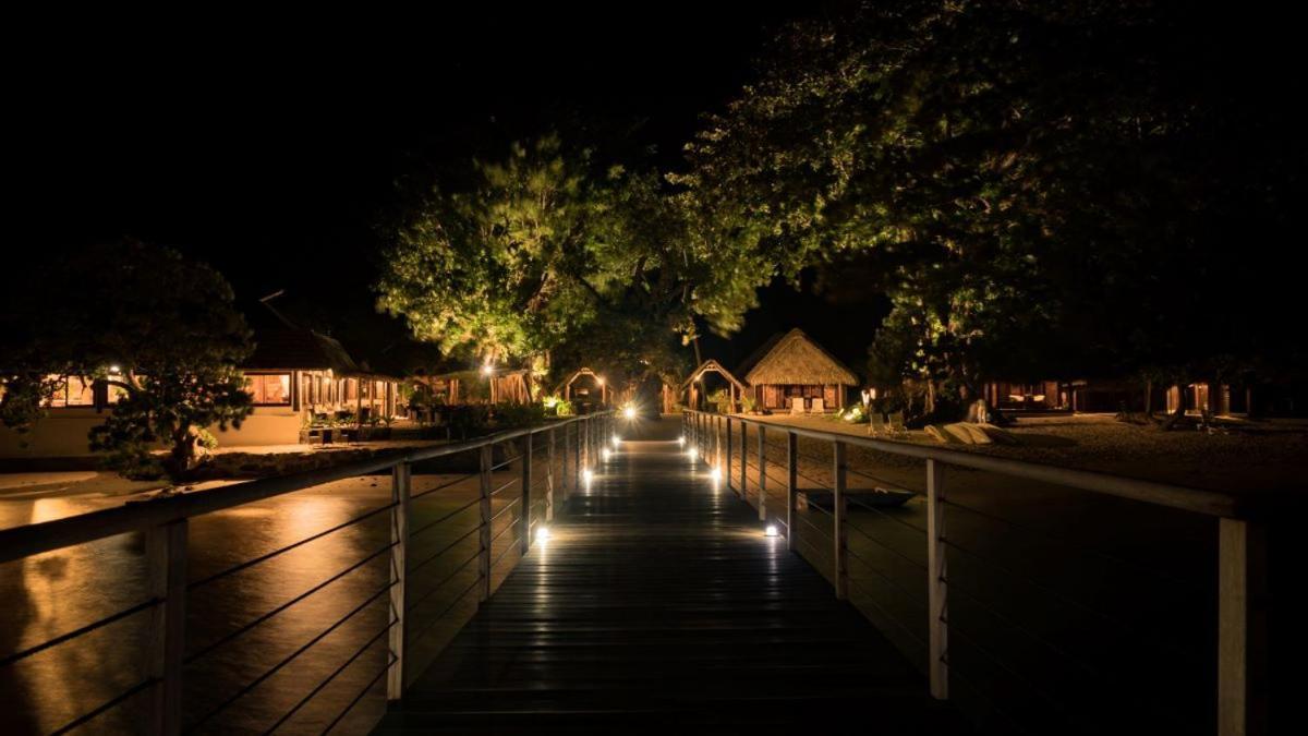 Hotel Le Mahana Parea Luaran gambar