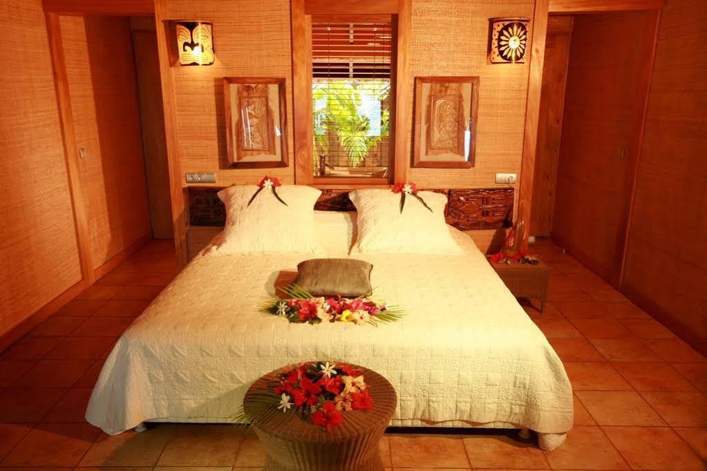Hotel Le Mahana Parea Luaran gambar
