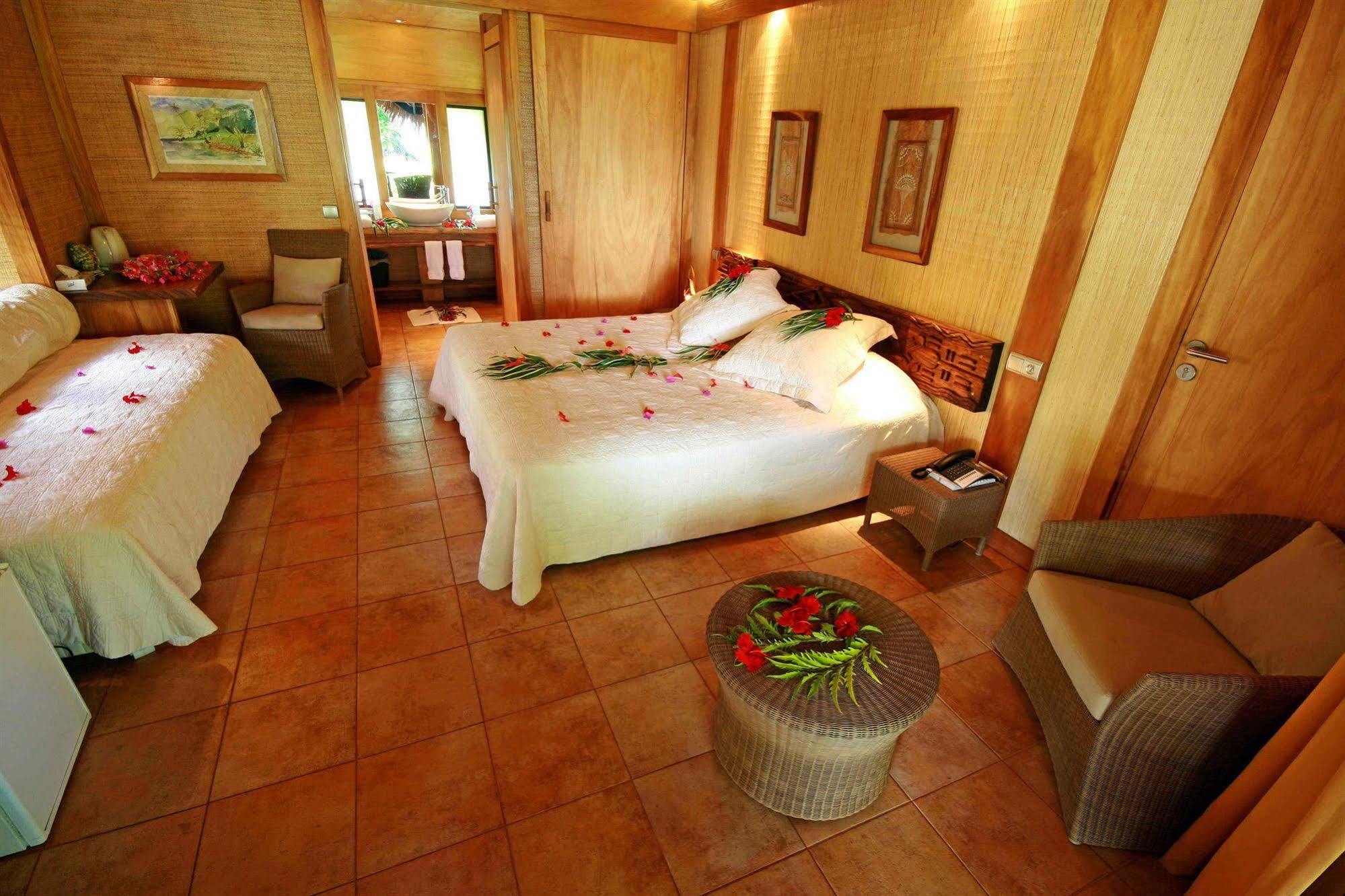 Hotel Le Mahana Parea Luaran gambar